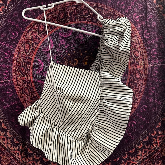 Striped One-Shoulder Top - Picture 2 of 4